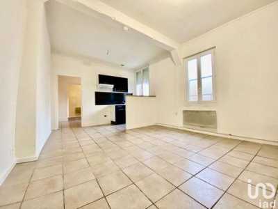 Condo For Sale in Sens, France