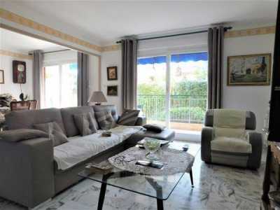 Condo For Sale in SANARY SUR MER, France