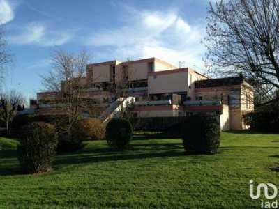 Condo For Sale in Bondoufle, France