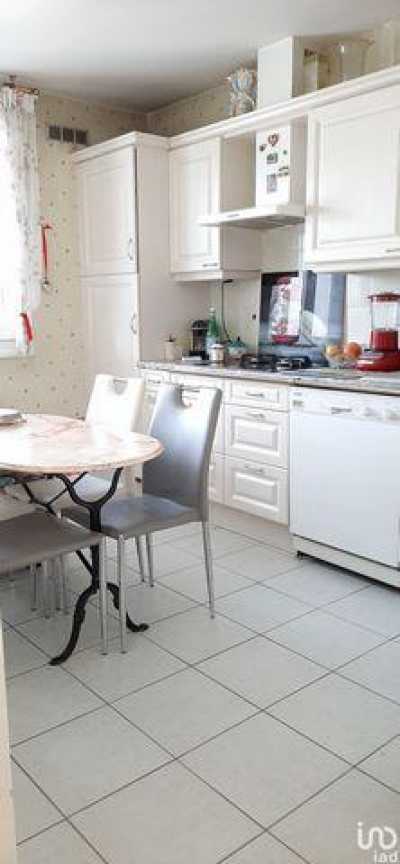 Condo For Sale in Dijon, France
