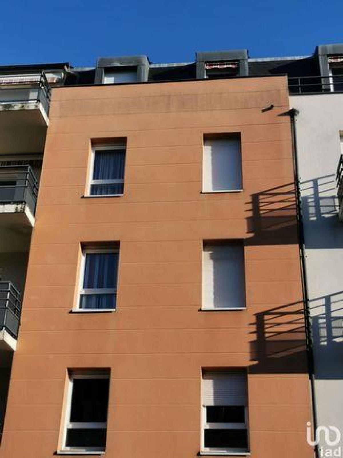 Picture of Condo For Sale in Vierzon, Centre, France