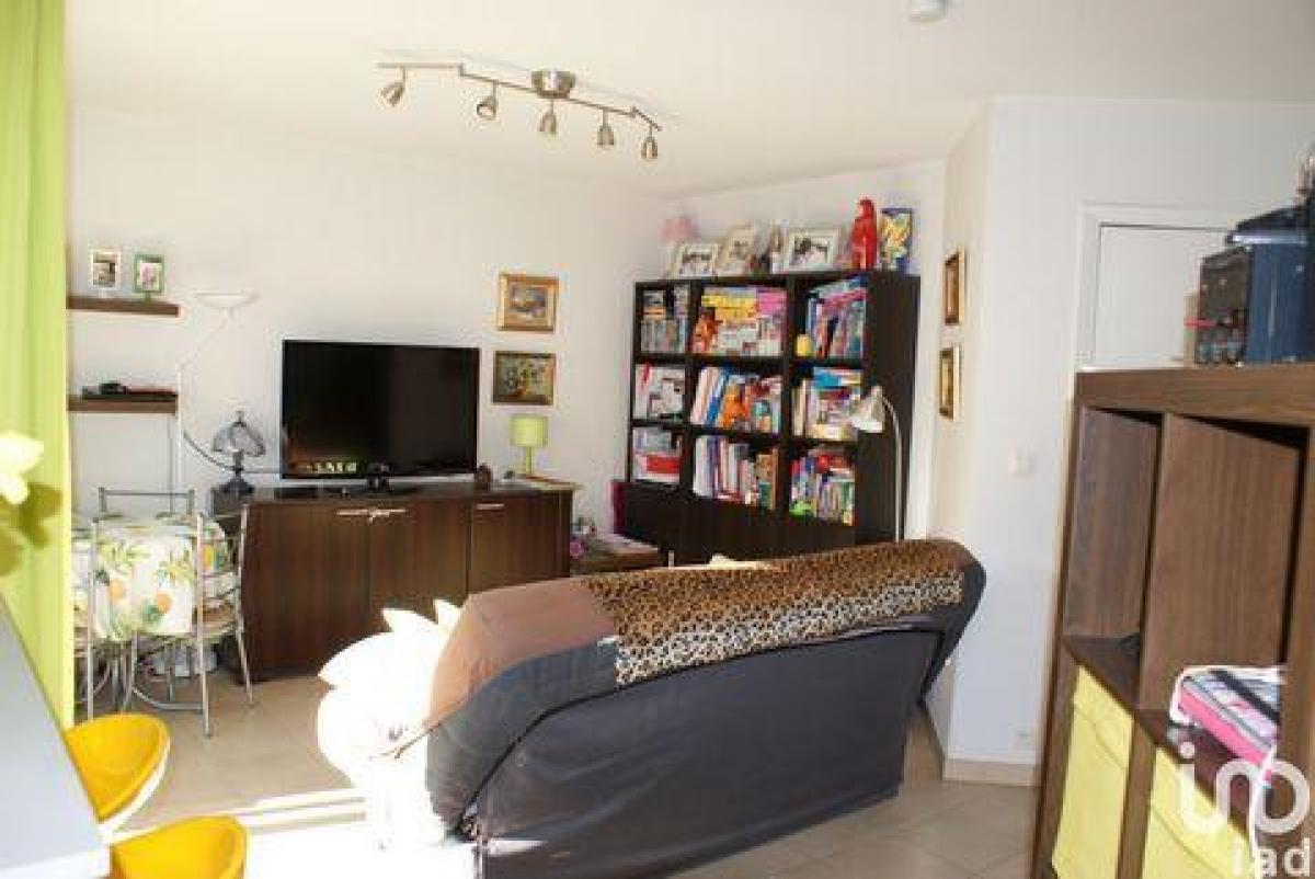 Picture of Condo For Sale in Pegomas, Cote d'Azur, France