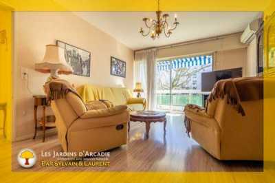 Condo For Sale in Pau, France