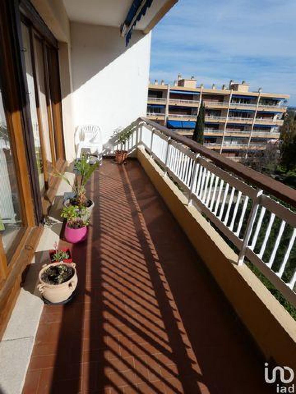 Picture of Condo For Sale in Hyeres, Cote d'Azur, France