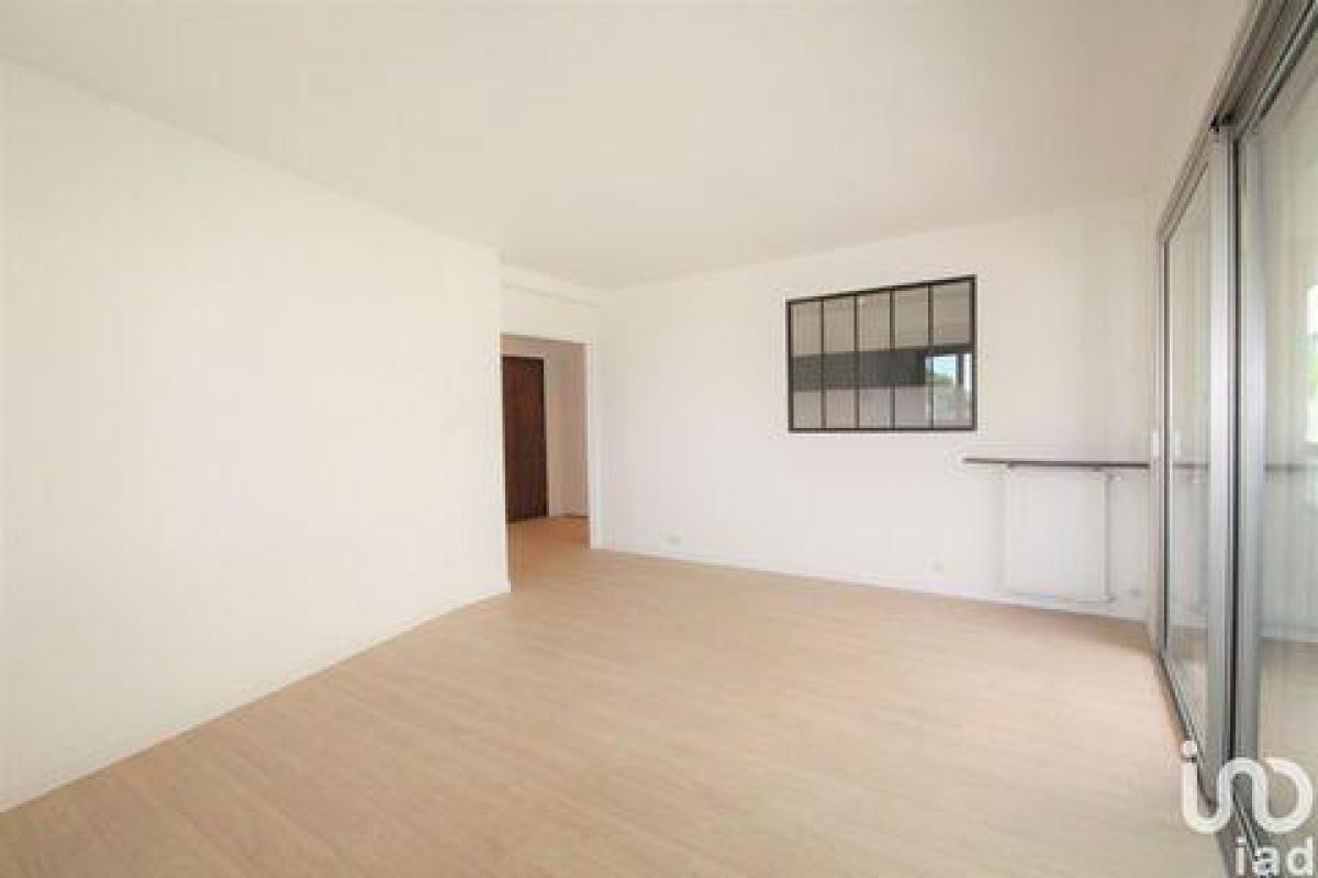 Picture of Condo For Sale in Vence, Cote d'Azur, France