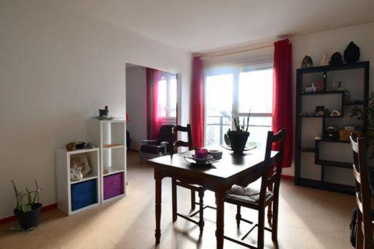 Picture of Condo For Sale in Vannes, Bretagne, France