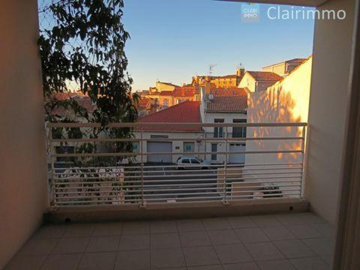 Picture of Apartment For Sale in Istres, Provence-Alpes-Cote d'Azur, France