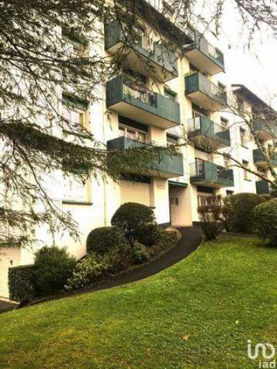 Condo For Sale in Bayonne, France