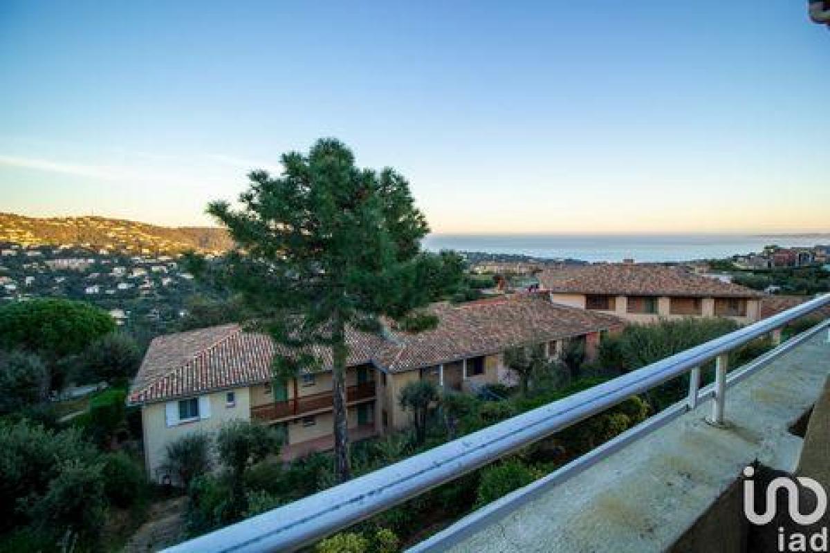 Picture of Condo For Sale in Les Issambres, Cote d'Azur, France