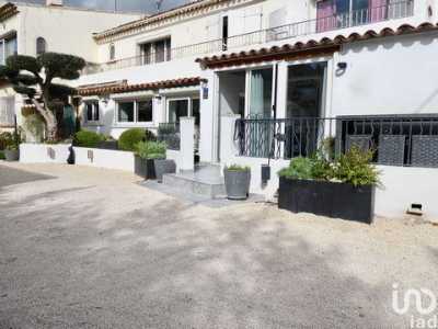 Condo For Sale in SANARY SUR MER, France