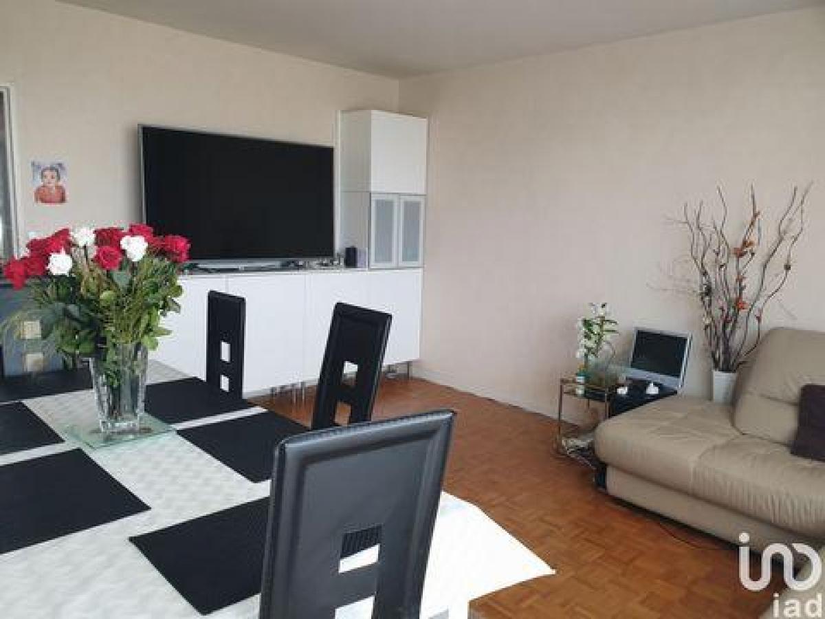 Picture of Condo For Sale in Sens, Bourgogne, France