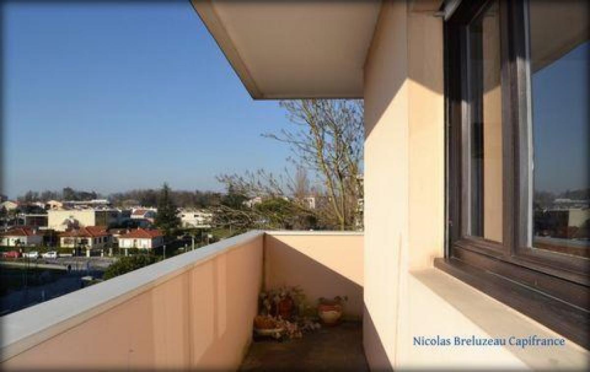 Picture of Condo For Sale in Lormont, Aquitaine, France