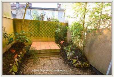 Condo For Sale in Agen, France