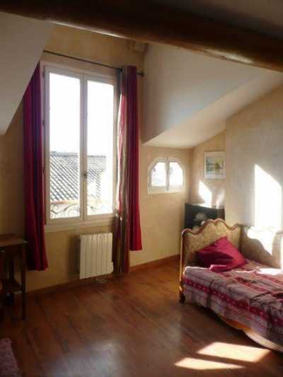 Apartment For Sale in Tarascon, France