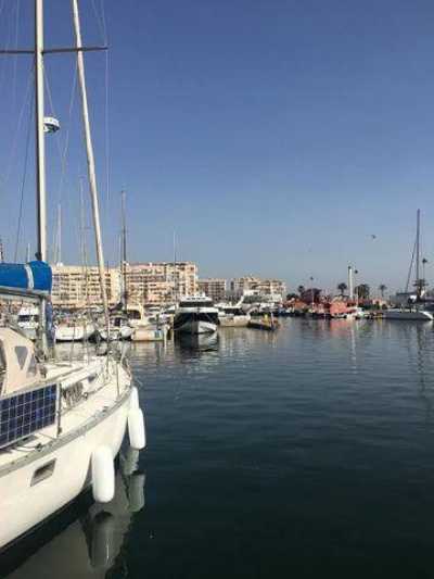 Office For Sale in Saint Cyprien, France