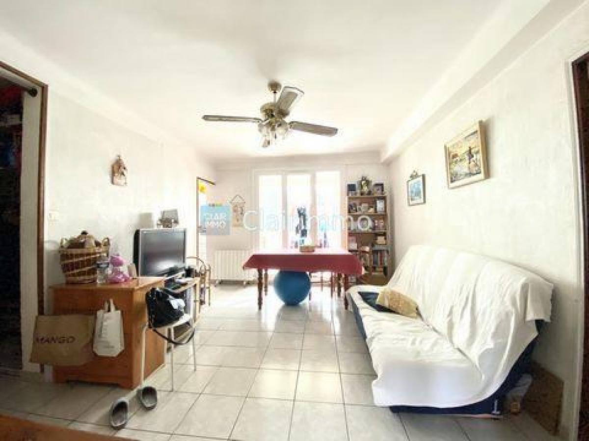 Picture of Condo For Sale in Marignane, Provence-Alpes-Cote d'Azur, France