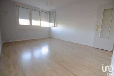 Condo For Sale in Beauvais, France