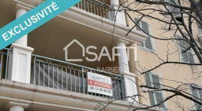 Apartment For Sale in Toulon, France