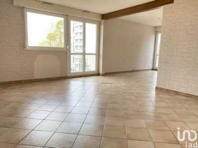 Condo For Sale in Pau, France