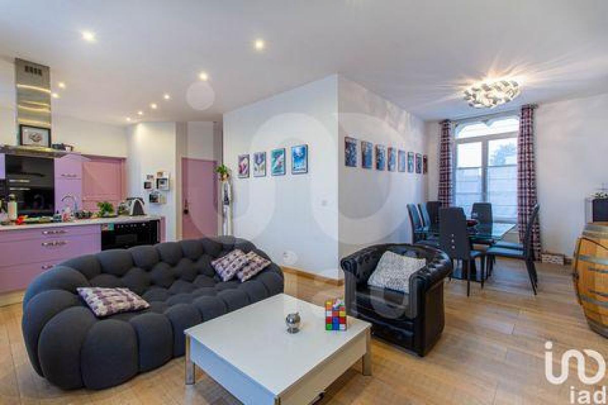 Picture of Condo For Sale in Clermont, Picardie, France