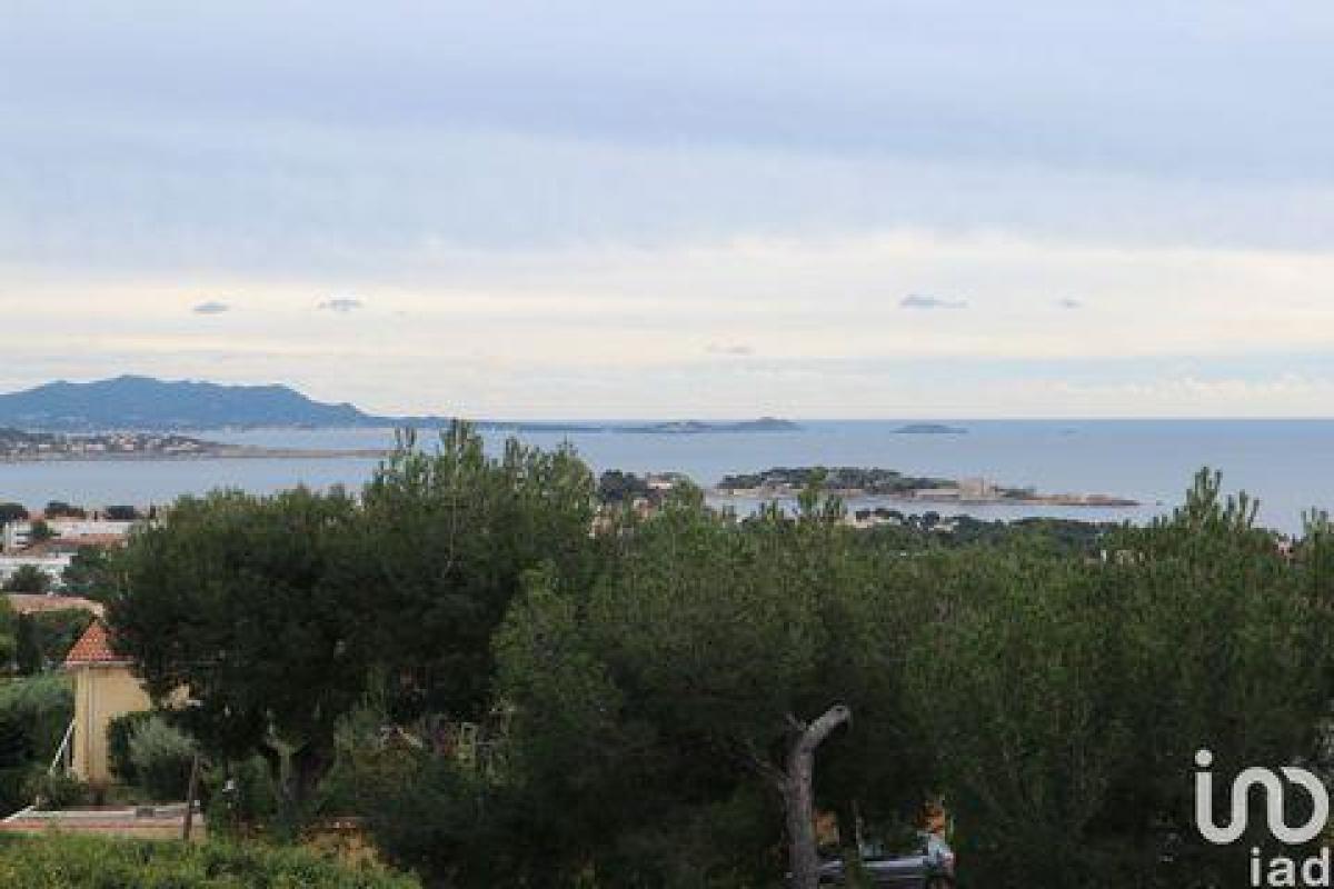 Picture of Condo For Sale in Bandol, Cote d'Azur, France
