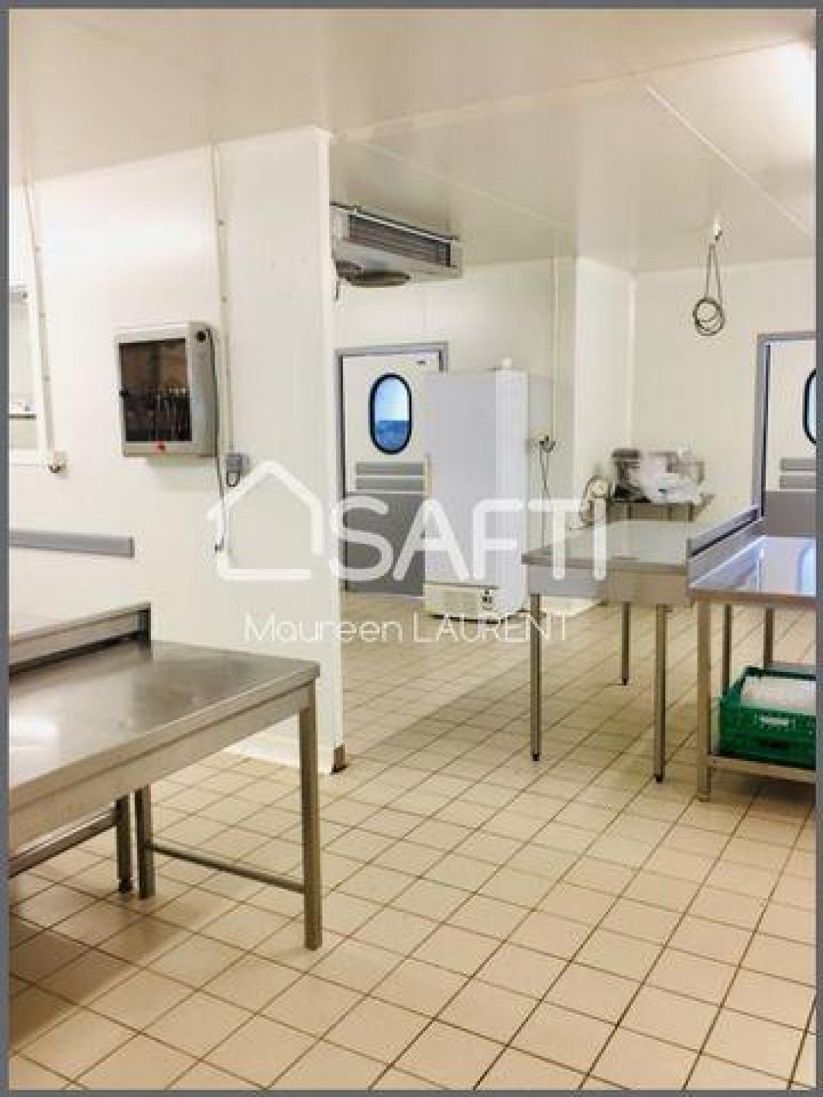 Picture of Office For Sale in Castets, Aquitaine, France