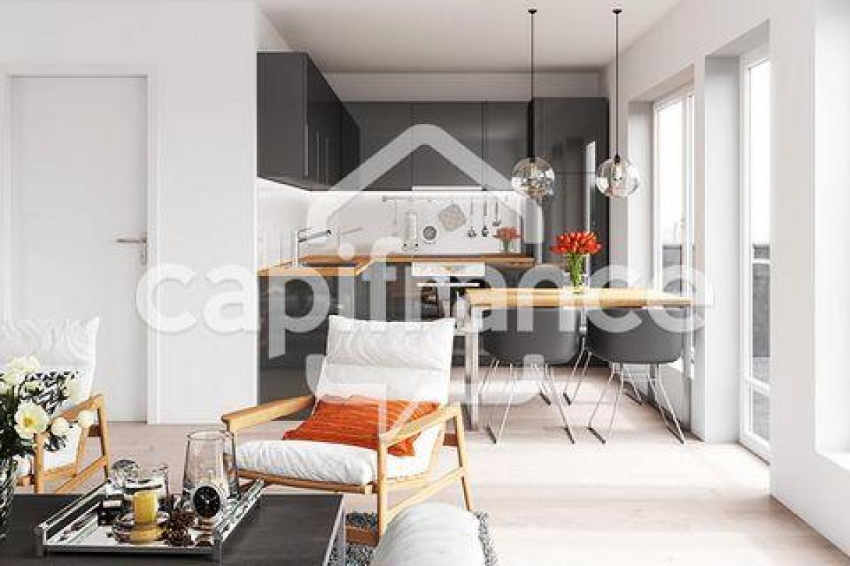 Picture of Condo For Sale in Aix En Provence, Cote d'Azur, France