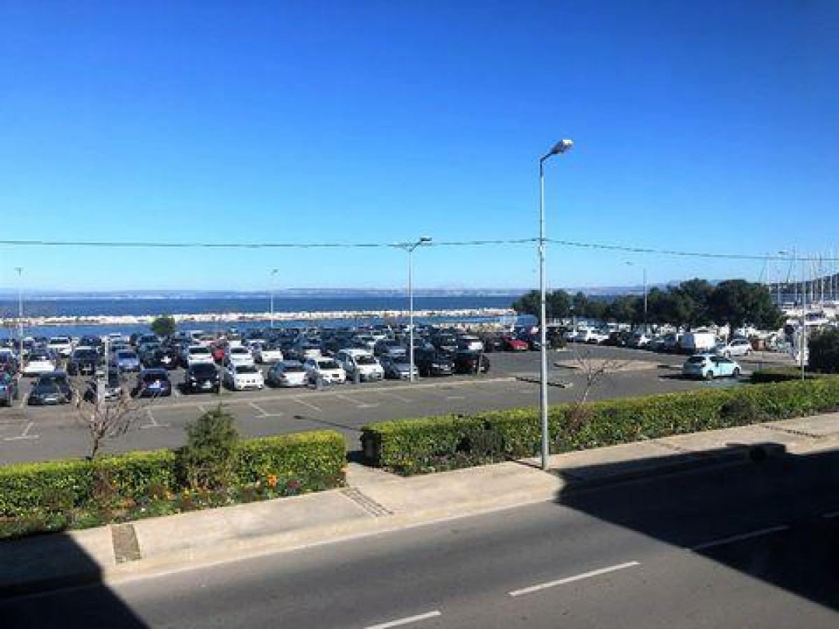 Picture of Condo For Sale in Martigues, Provence-Alpes-Cote d'Azur, France