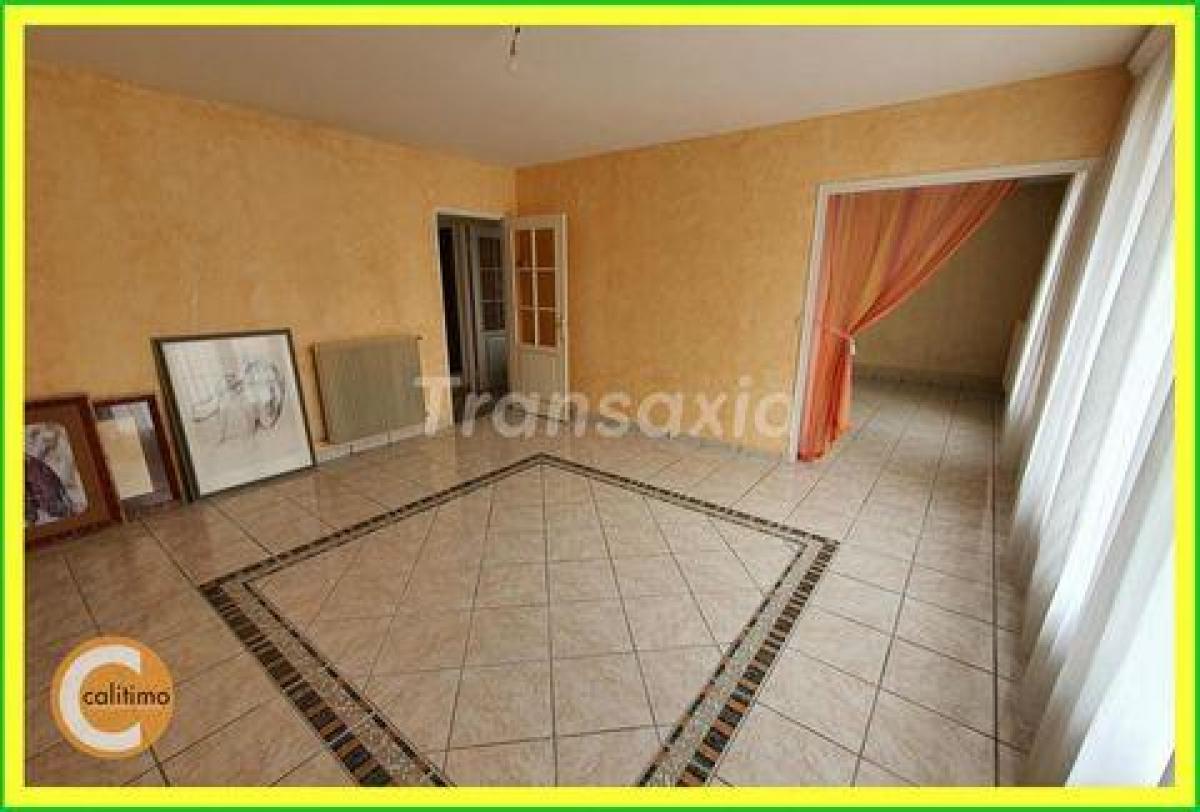 Picture of Condo For Sale in Bourges, Centre, France