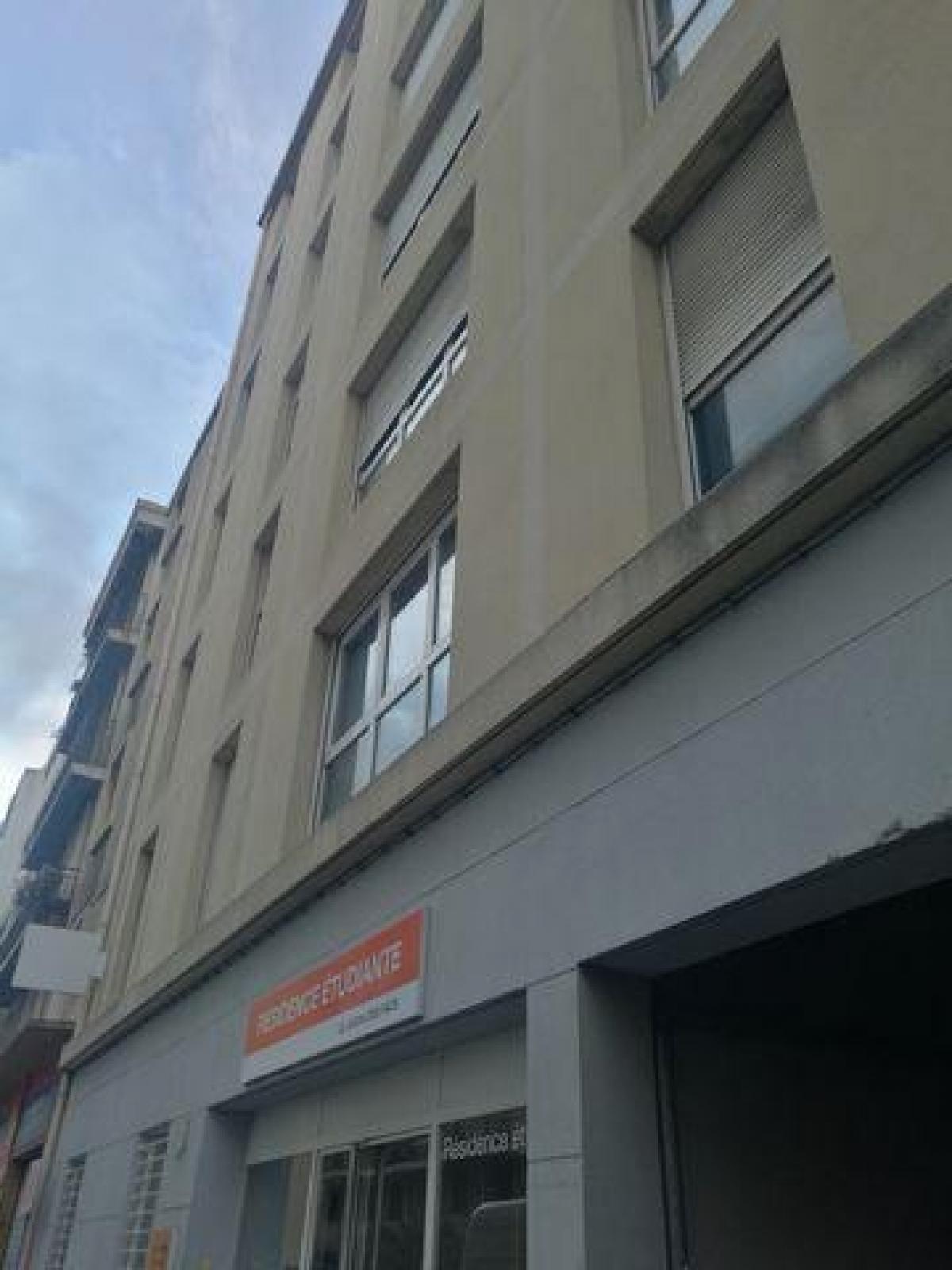 Picture of Apartment For Sale in Marseille, Provence-Alpes-Cote d'Azur, France