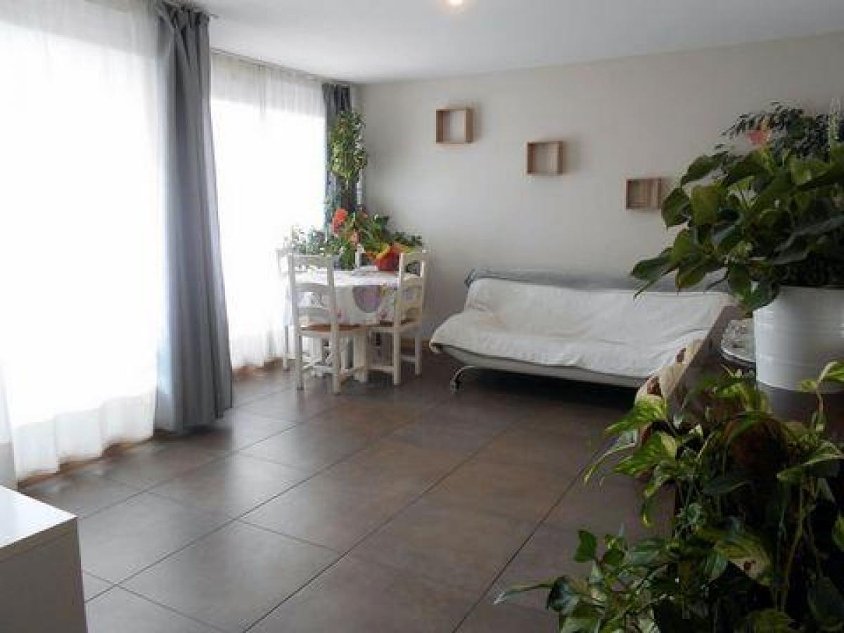 Picture of Condo For Sale in Marignane, Provence-Alpes-Cote d'Azur, France