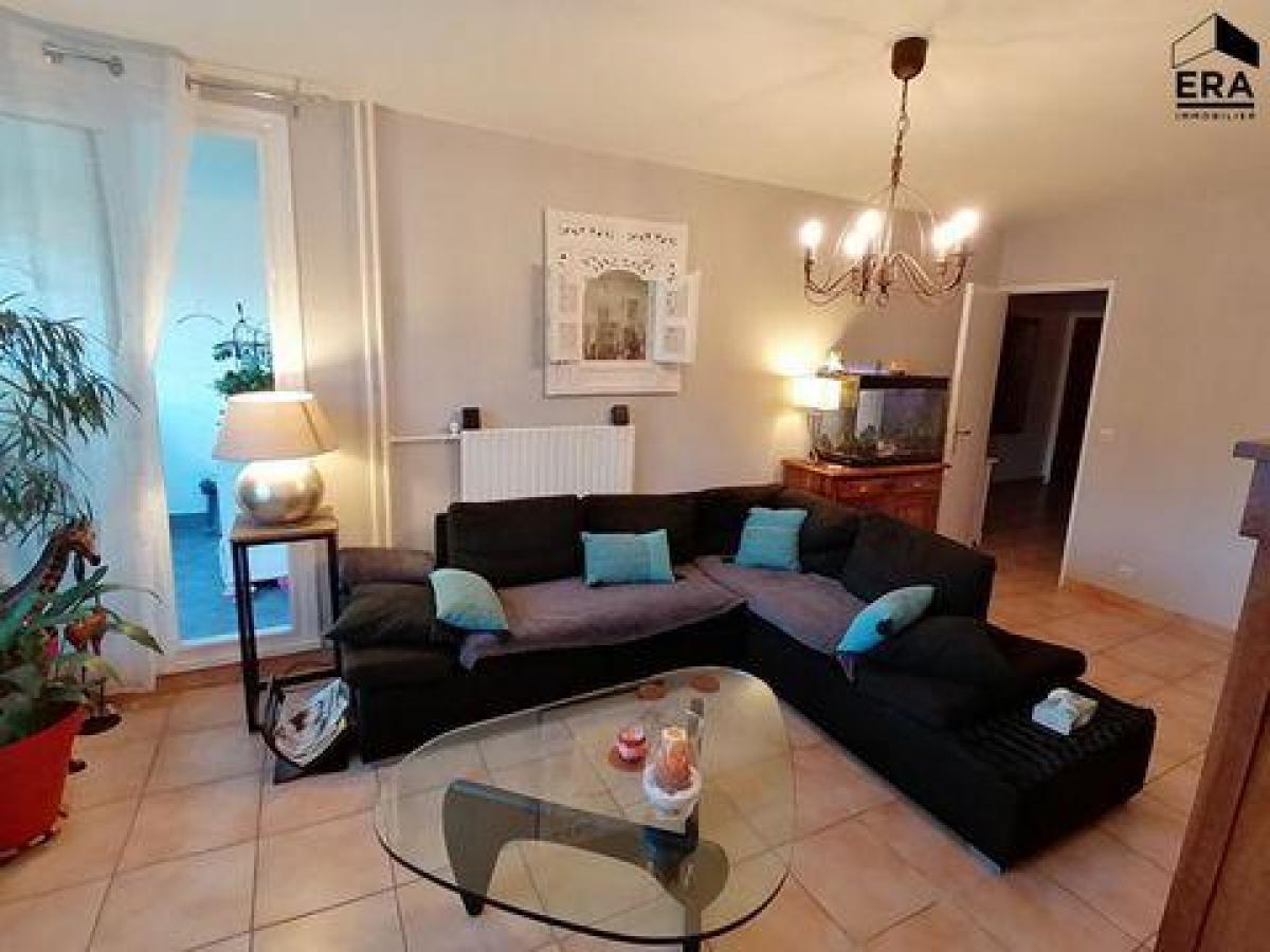 Picture of Condo For Sale in Martigues, Provence-Alpes-Cote d'Azur, France