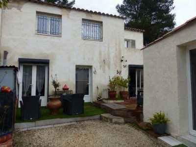 Condo For Sale in Aubagne, France