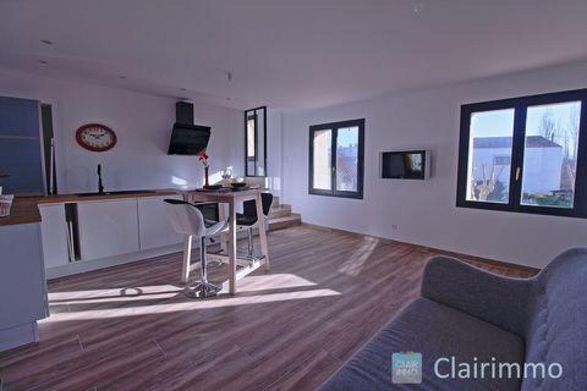 Picture of Condo For Sale in Istres, Provence-Alpes-Cote d'Azur, France