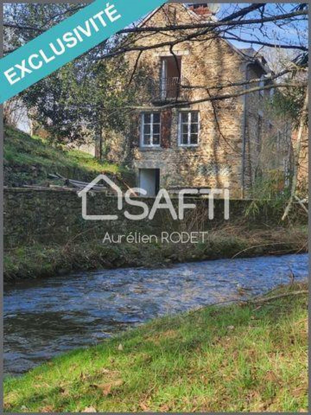 Picture of Farm For Sale in Aigurande, Centre, France