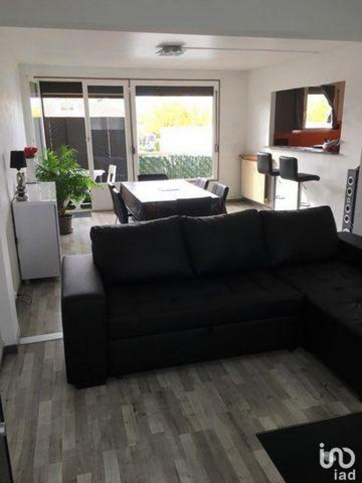 Picture of Condo For Sale in Sens, Bourgogne, France