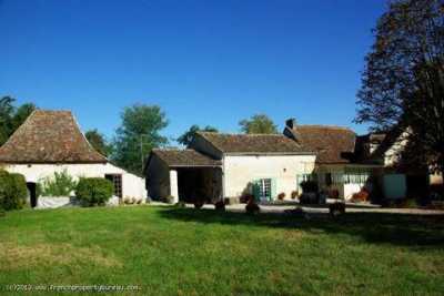 Retail For Sale in Issigeac, France