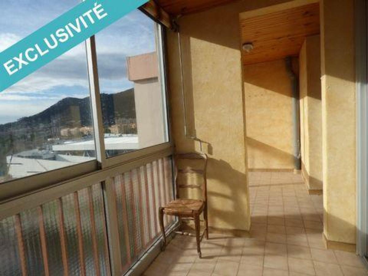 Picture of Apartment For Sale in Toulon, Provence-Alpes-Cote d'Azur, France