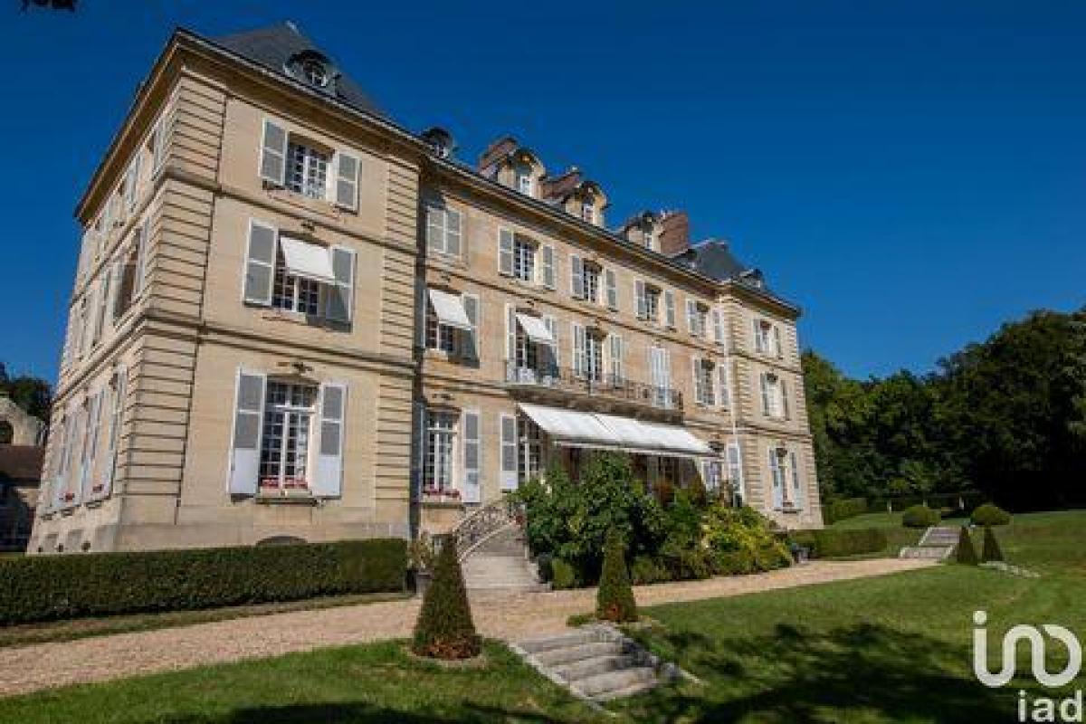 Picture of Condo For Sale in Luzarches, Picardie, France