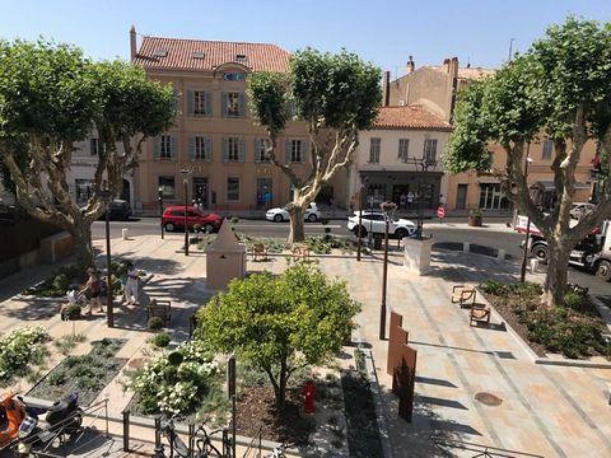 Picture of Condo For Sale in Saint-Tropez, Cote d'Azur, France