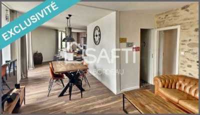 Apartment For Sale in Pluvigner, France