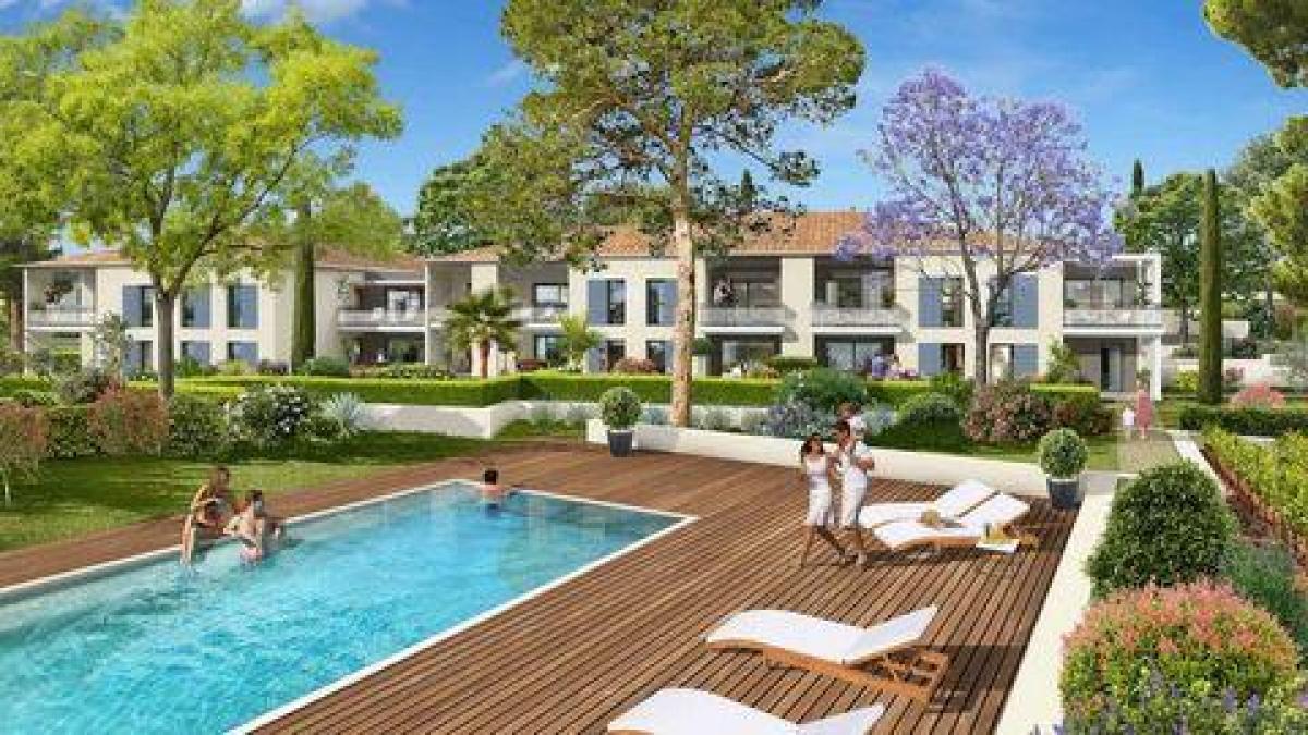 Picture of Condo For Sale in Ollioules, Cote d'Azur, France
