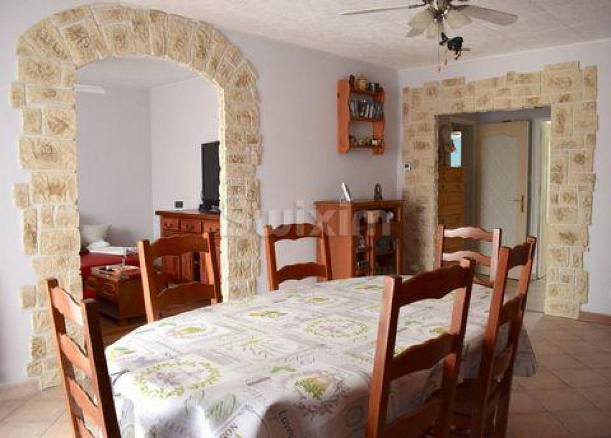 Picture of Condo For Sale in Tarascon, Provence-Alpes-Cote d'Azur, France