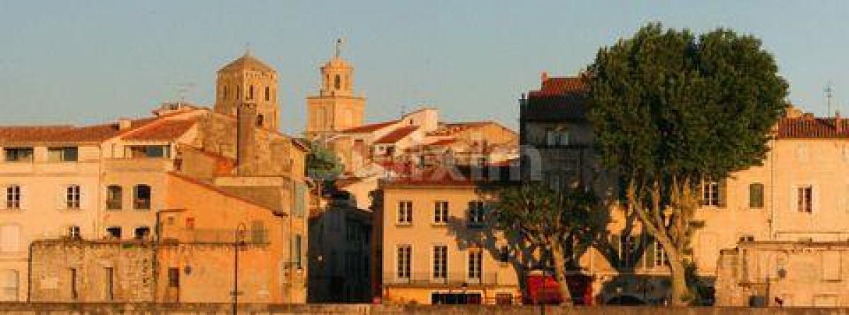Picture of Condo For Sale in Arles, Provence-Alpes-Cote d'Azur, France
