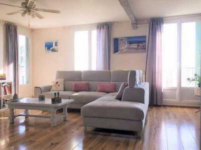 Condo For Sale in Miramas, France