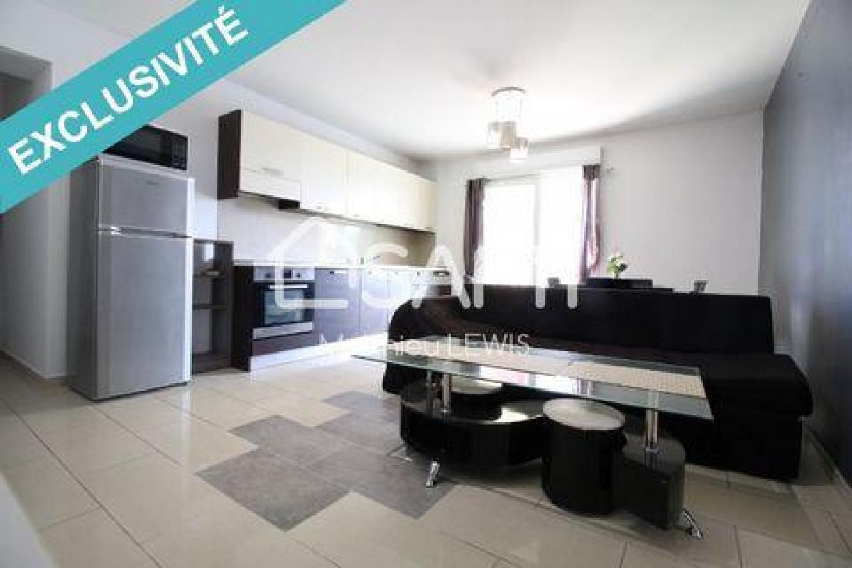 Picture of Apartment For Sale in Lucciana, Corse, France