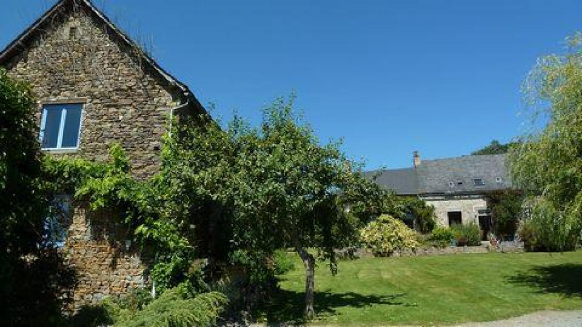 Picture of Farm For Sale in Bais, Bretagne, France