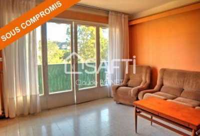 Apartment For Sale in 