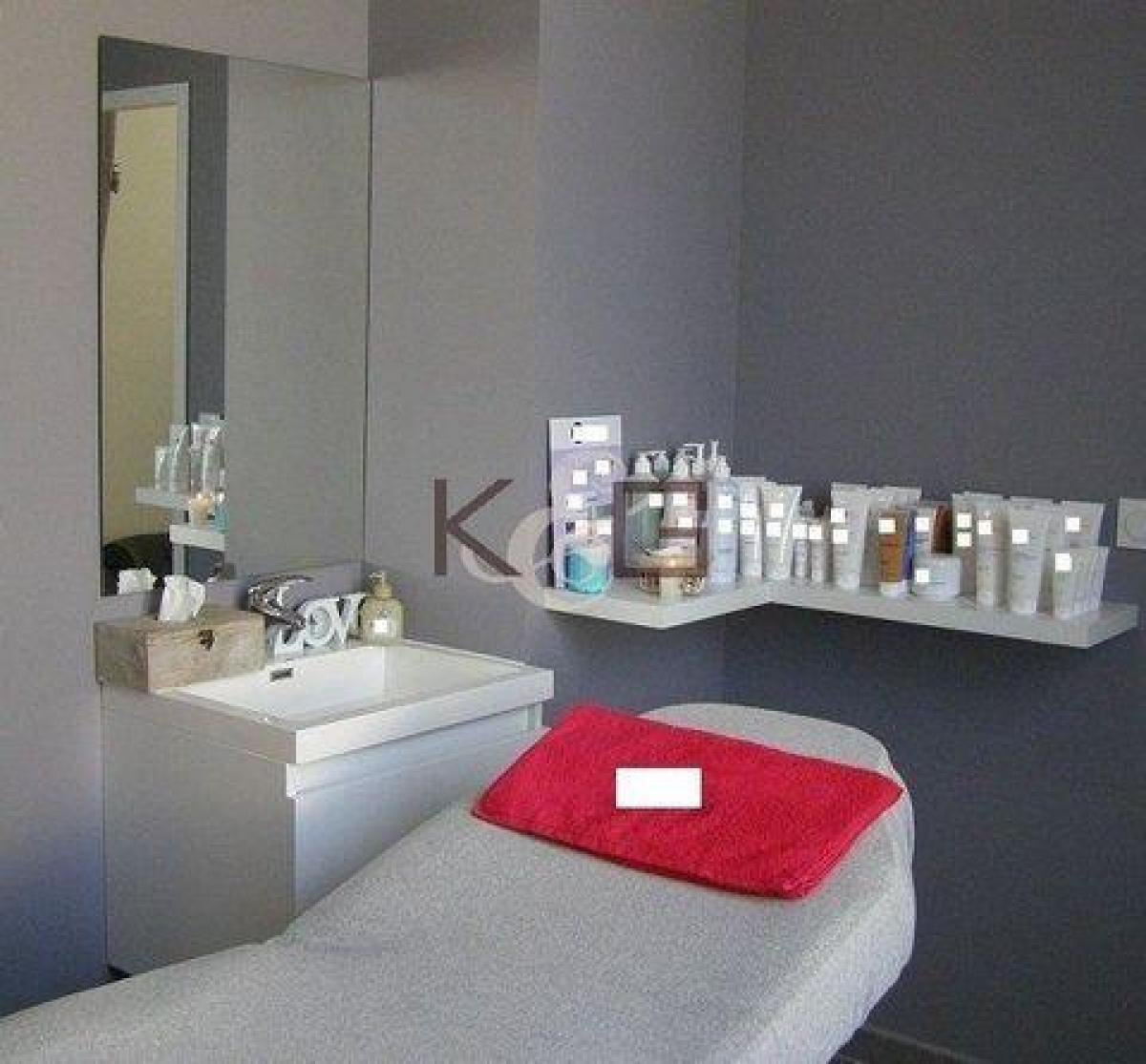 Picture of Retail For Sale in Menton, Cote d'Azur, France