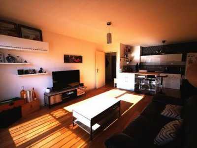 Apartment For Sale in Le Haillan, France